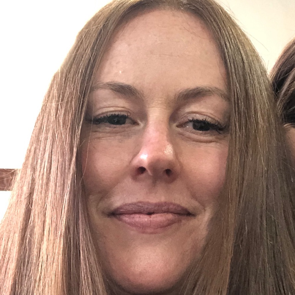 Meet your Posher, Maura